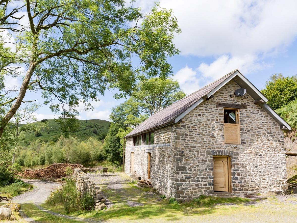 Red Kite Barn - Charming Boutique Barn Conversion Newbridge on Wye Exteriör bild